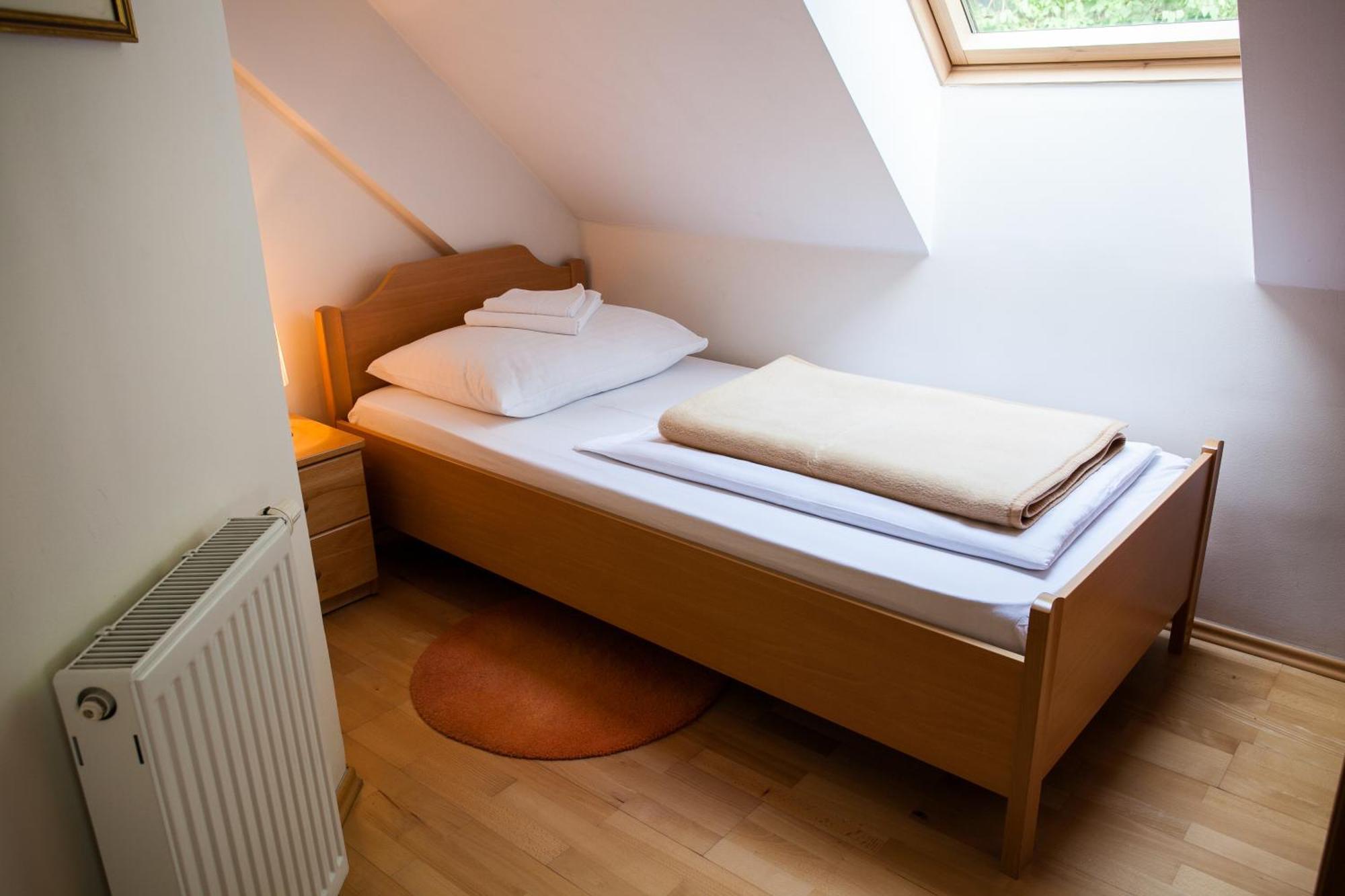 كامنيك B&B Pod Skalo الغرفة الصورة